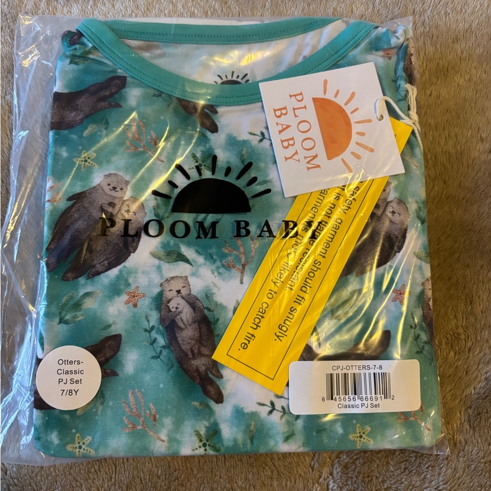 Ploom Baby otter bamboo pjs 7/8 BNWT